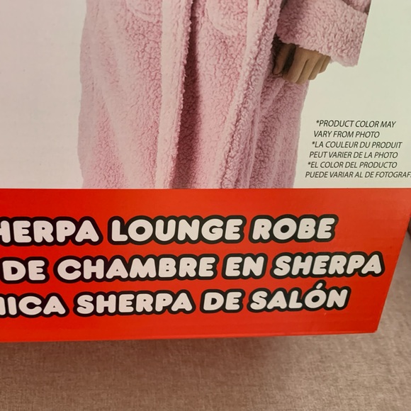 🎀Hello Kitty Robe ladie’s pink soft sherpa lounge robe BRAND NEW - Picture 7 of 8